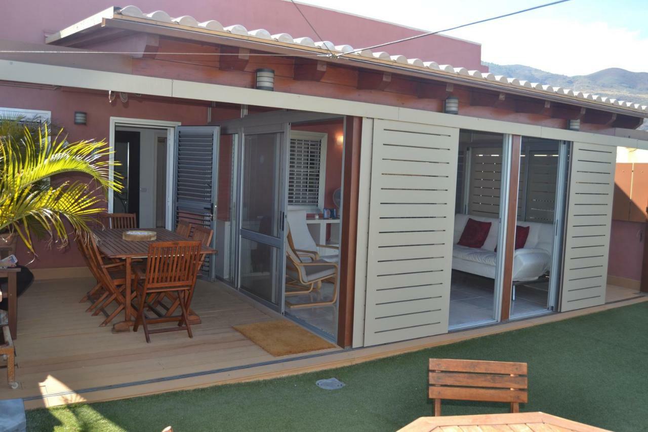 Apartamento Vacacional Relax Frente Al Mar Candelaria Exterior photo