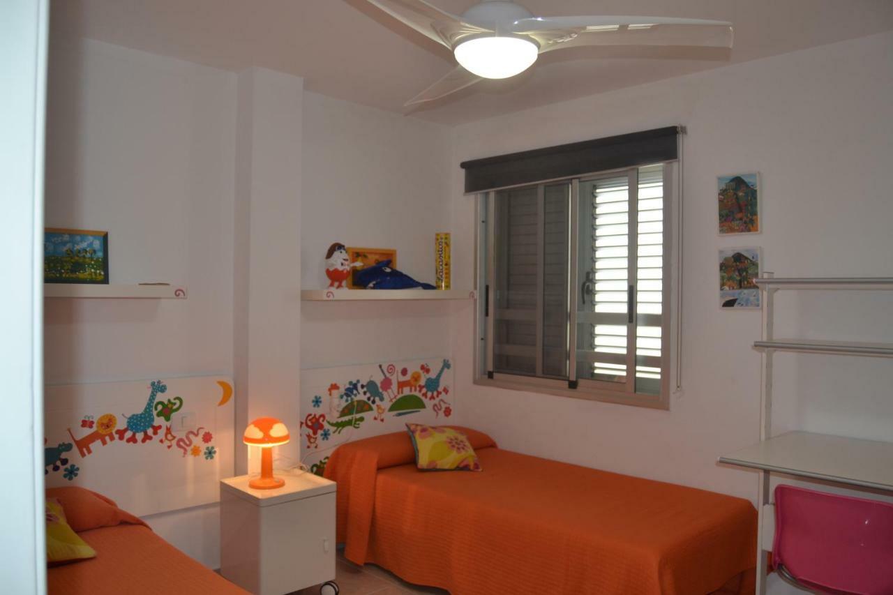 Apartamento Vacacional Relax Frente Al Mar Candelaria Exterior photo